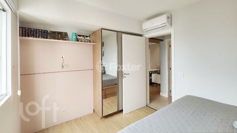 Image 11 - 897982