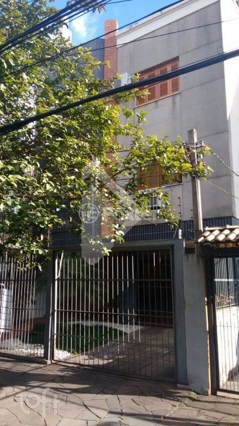 Image 12 - 897992