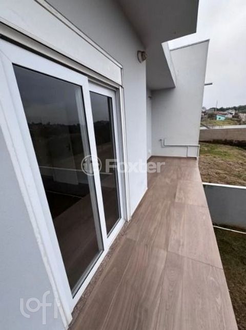 Image 8 - 897995