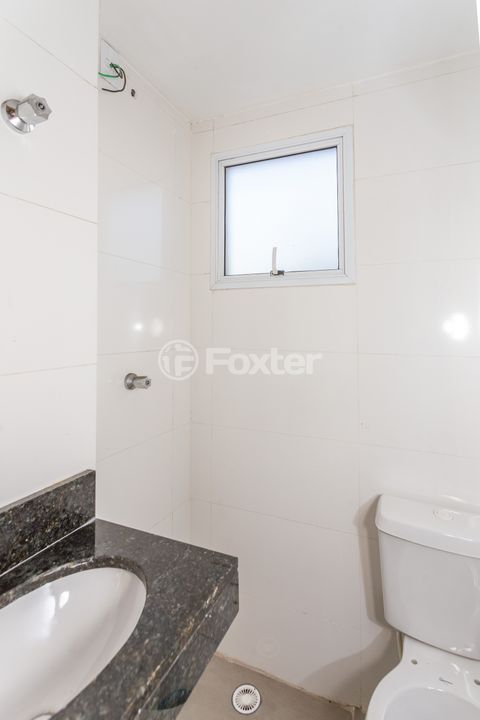 Image 9 - 898072