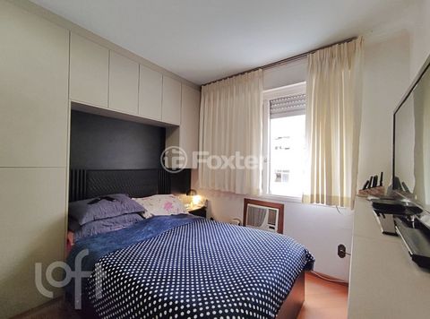 Image 7 - 898074