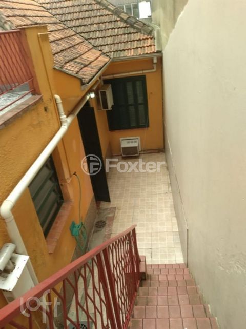 Image 6 - 898091