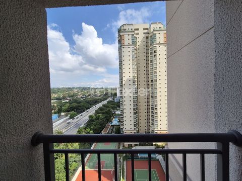 Image 7 - 898105