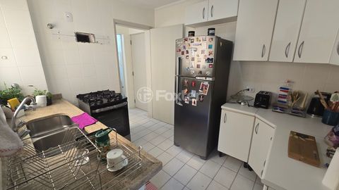 Image 3 - 898107