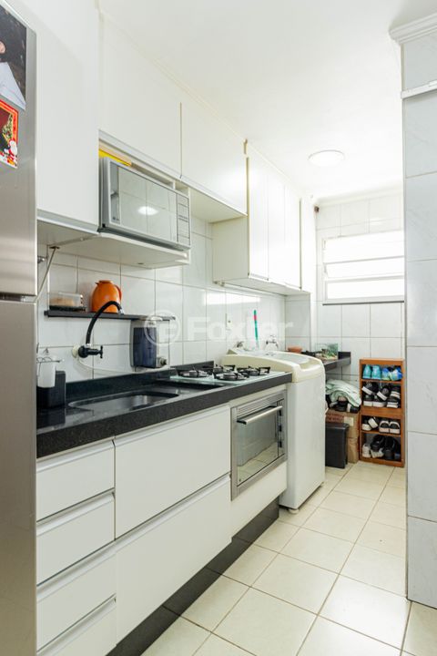 Image 9 - 898221