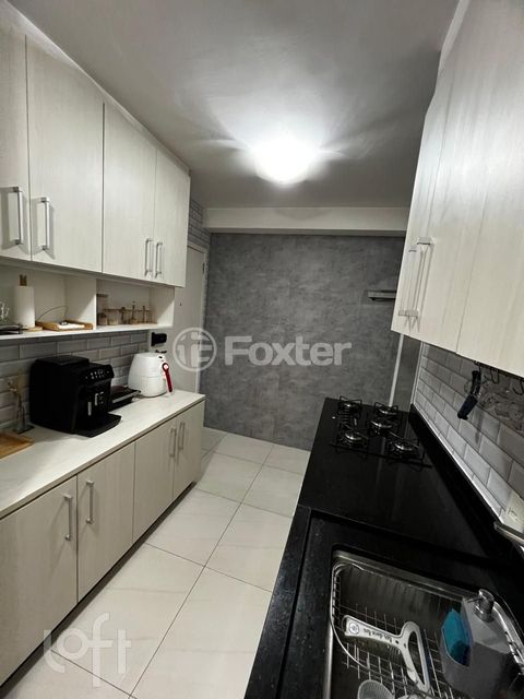 Image 6 - 898236