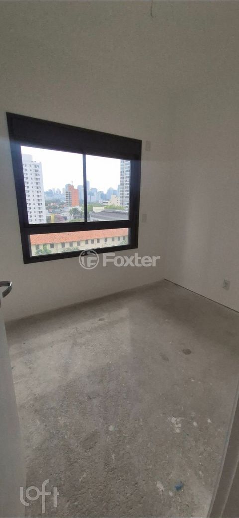 Image 6 - 898241