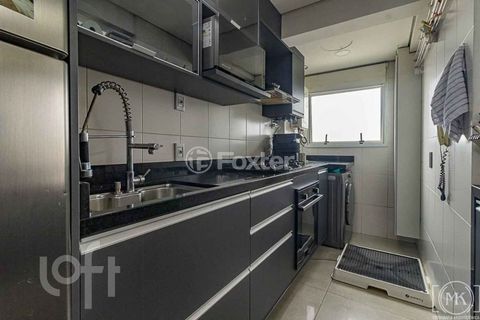 Image 8 - 898248