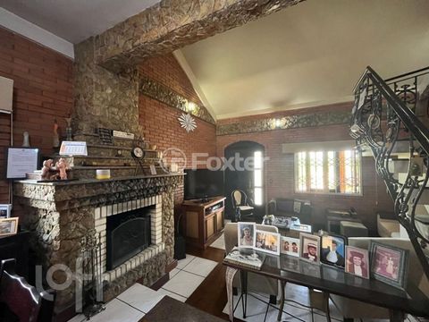 Image 8 - 898259