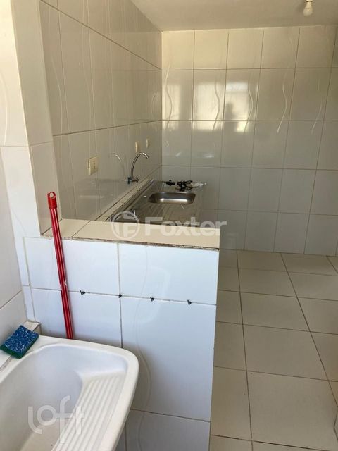 Image 3 - 898263