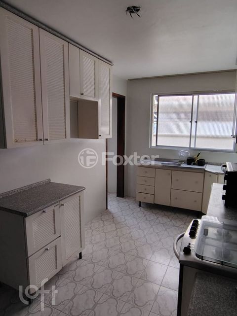 Image 8 - 898267