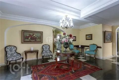 Image 10 - 898275