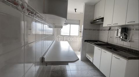 Image 4 - 898350