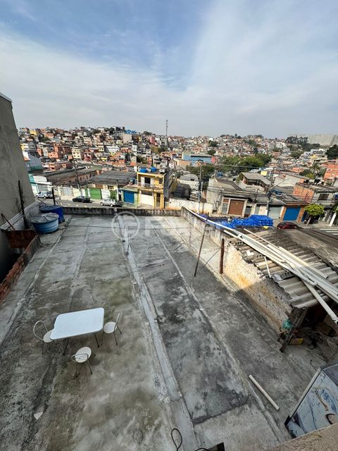Image 9 - 898352
