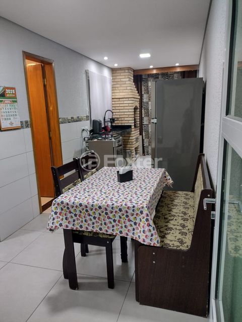 Image 6 - 898365