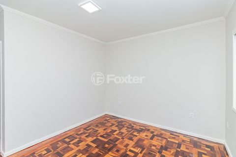 Image 7 - 898416