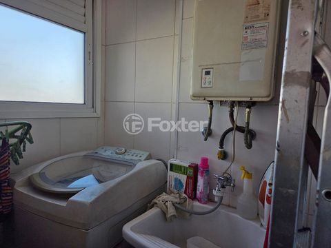 Image 7 - 898423