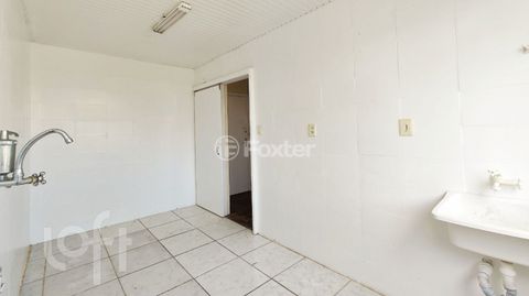 Image 1 - 898441