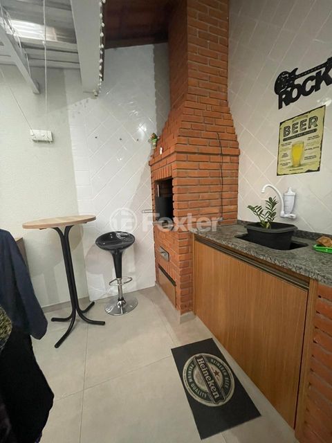 Image 9 - 898442