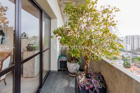 Image 3 - 898448