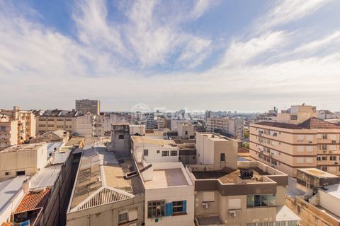 Image 13 - 898488