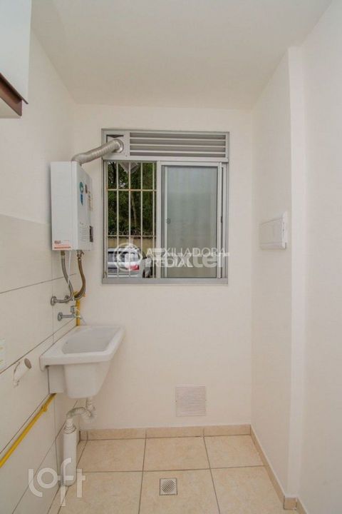 Image 7 - 898538