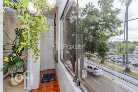 Image 3 - 898541