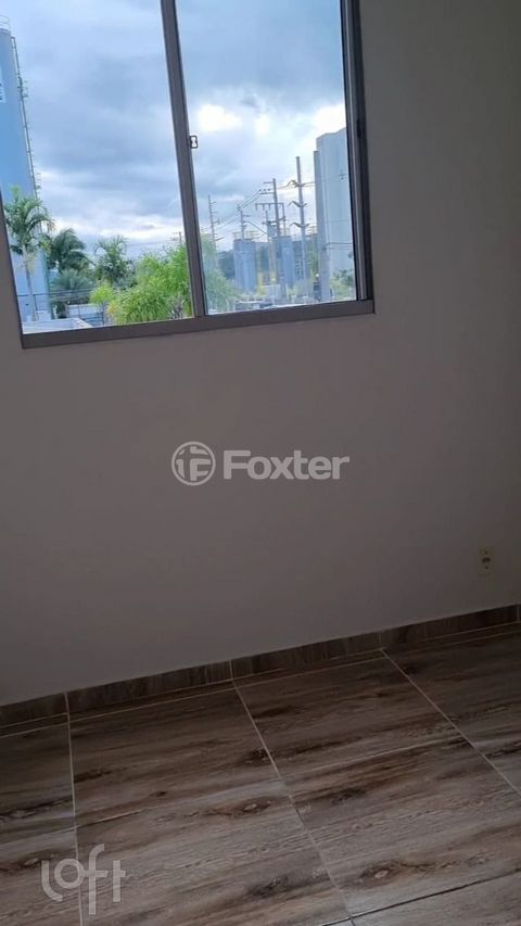 Image 7 - 898553