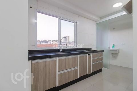 Image 7 - 898615