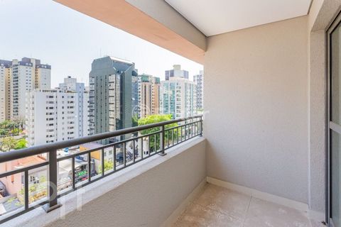 Image 11 - 898629