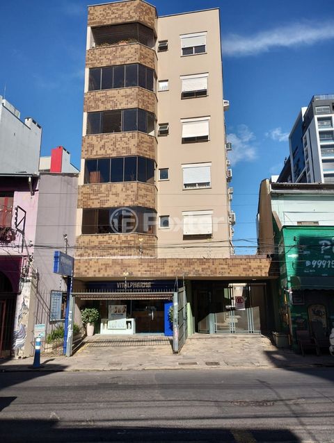 Image 0 - 898649
