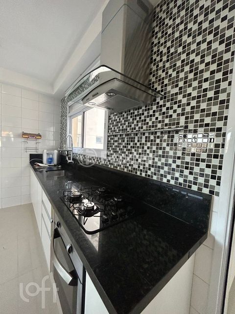 Image 4 - 898765