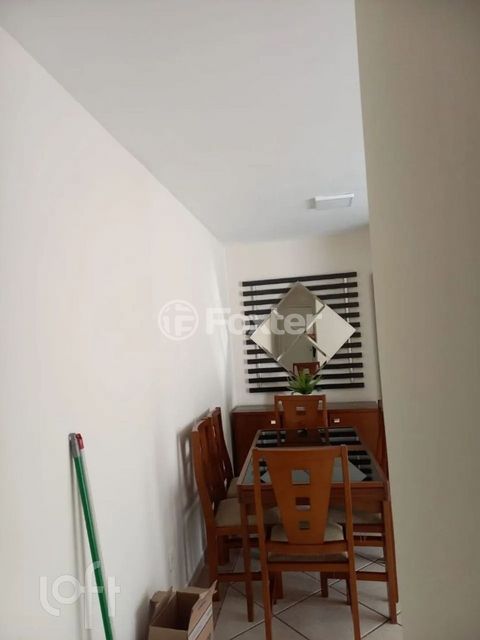 Image 2 - 898766
