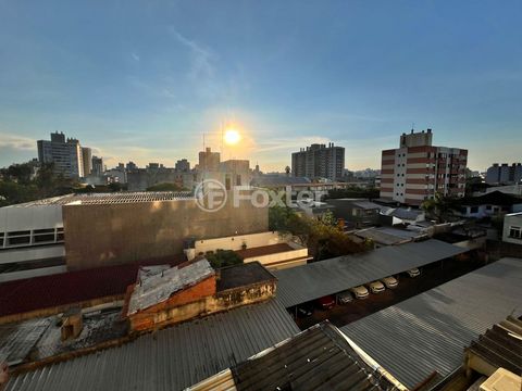 Image 5 - 898775