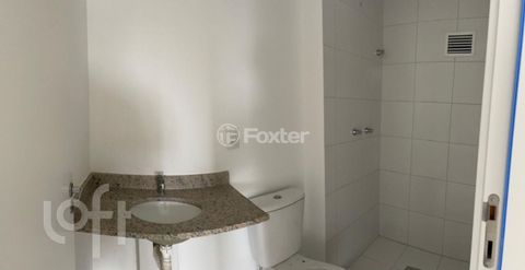 Image 13 - 898777