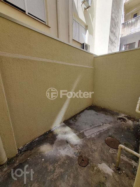 Image 5 - 898791