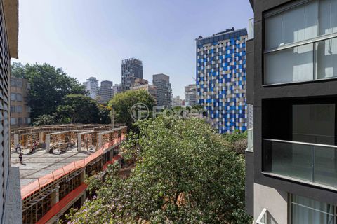 Image 14 - 898801