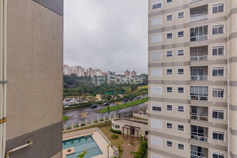 Image 9 - 898881