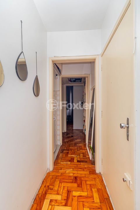 Image 7 - 898896