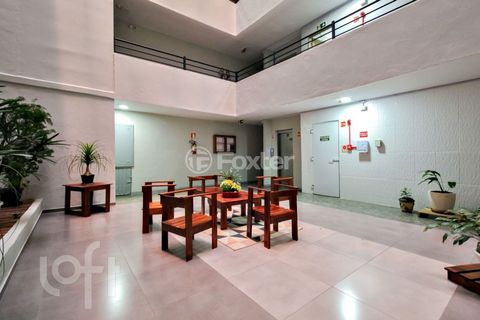Image 14 - 898897