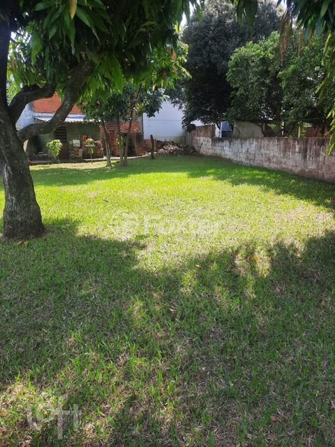 Image 7 - 898900