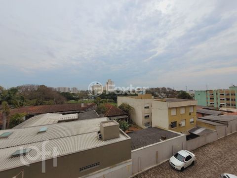 Image 8 - 898913