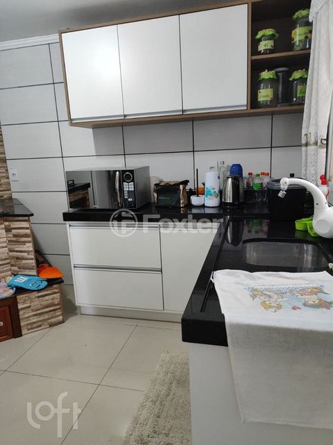 Image 6 - 898971