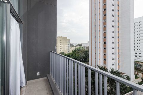 Image 4 - 899023