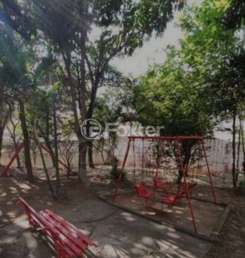 Image 3 - 899035