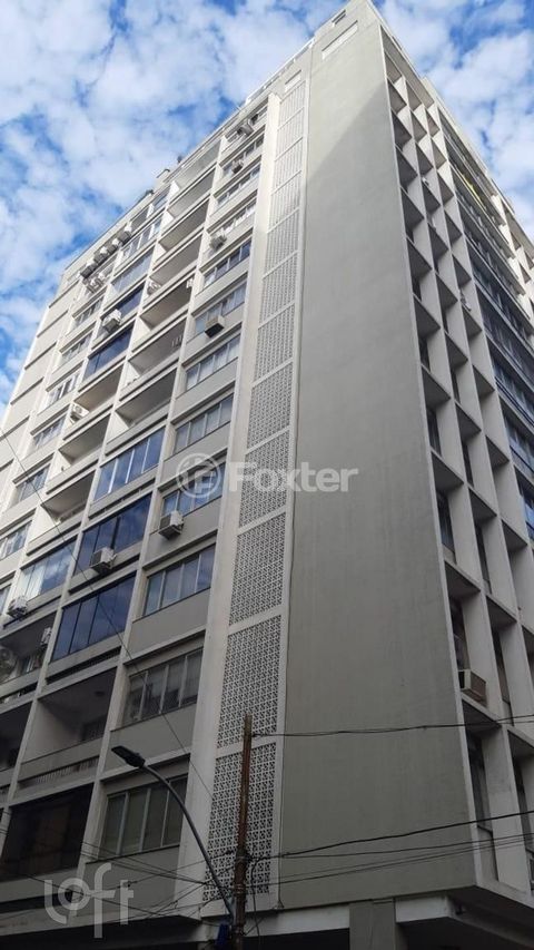 Image 3 - 899081