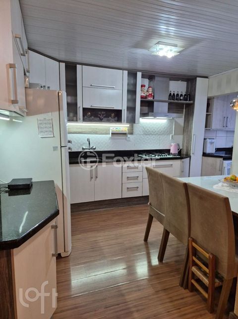 Image 8 - 899099