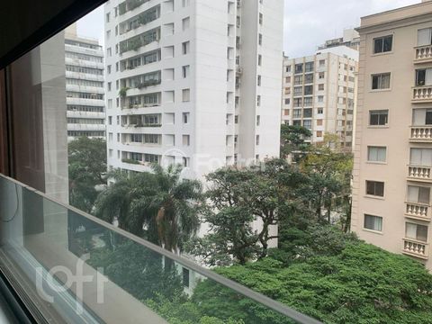 Image 13 - 899103