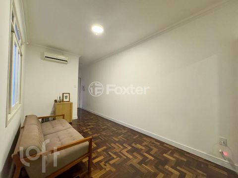 Image 7 - 899124
