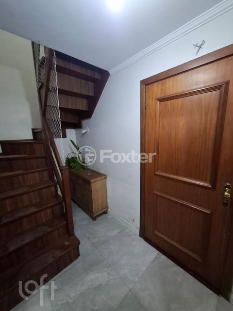 Image 7 - 899197